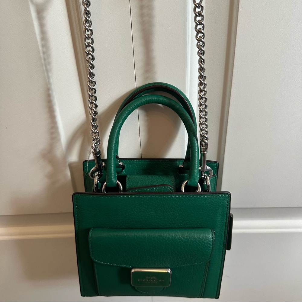 Coach Mini Pepper Crossbody NEW Green Leather Handbag C6778 - Picture 5 of 9